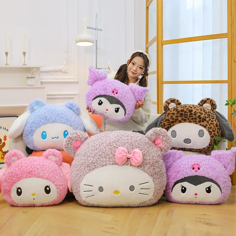 Новый Kawaii Sanrio персонажи Hello Kitty Kuromi Cinnamoroll Melody мягкая плюшевая стереоскопическая подушка обеденный перерыв кукла подушка
Новый Kawaii Sanrio персонажи Hello Kitty Kuromi Cinnamoroll Melody мягкая плюшевая стереоскопическая подушка обеденный перерыв кукла подушка