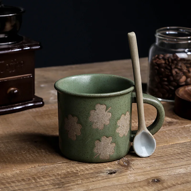 Small Rustic Ceramic Coffee Cup Retro - Style Mug with Ins Sesame Glaze Clover - Green Kiln - Change for Morning Use
Small Rustic Ceramic Coffee Cup Retro - Style Mug with Ins Sesame Glaze Clover - Green Kiln - Change for Morning Use