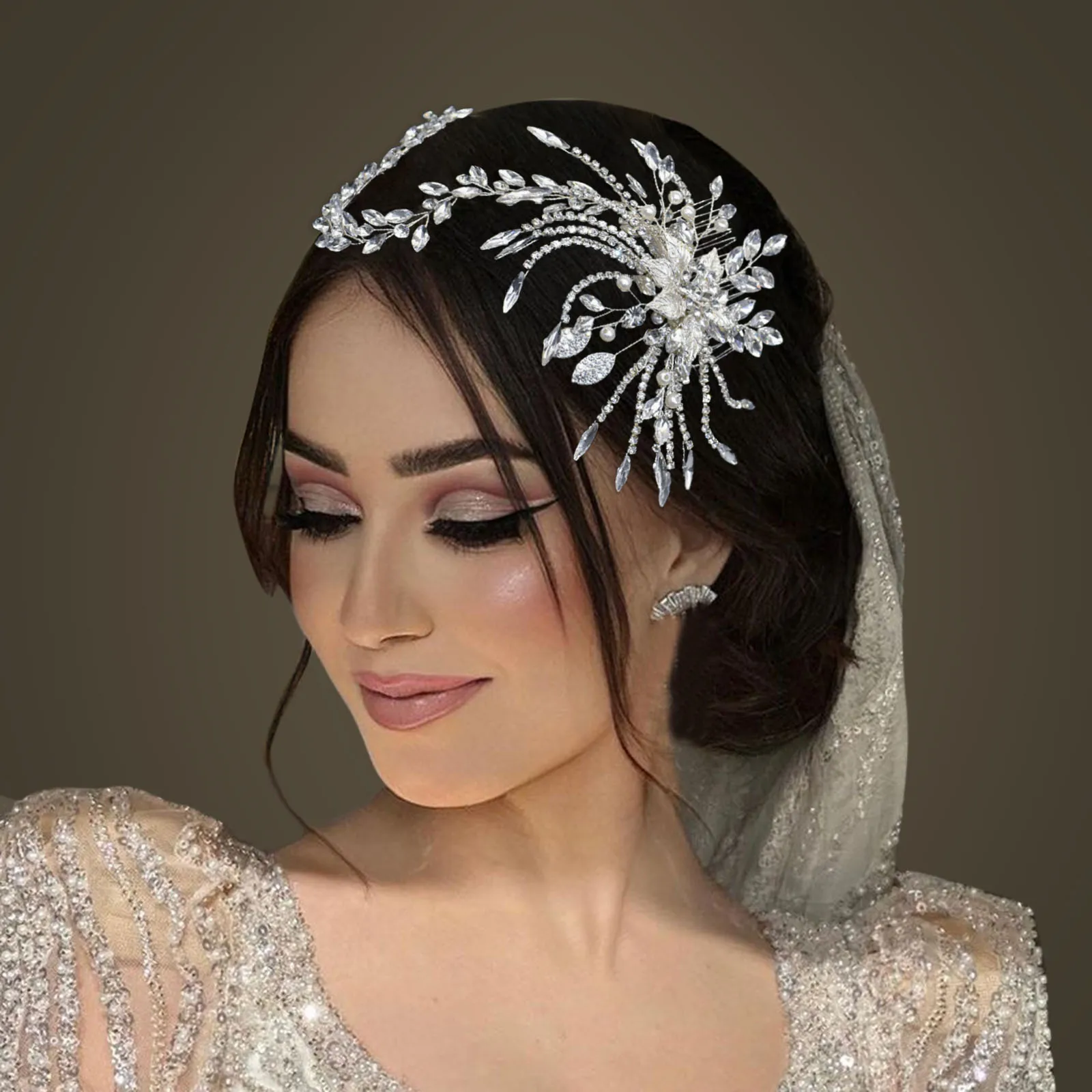 DZ045 Wedding Crystal Hair Combs Bridal Hair Pieces Leves Bride Headpieces Wedding Hair Accessories for Women Handmade Tiaras
DZ045 Wedding Crystal Hair Combs Bridal Hair Pieces Leves Bride Headpieces Wedding Hair Accessories for Women Handmade Tiaras
