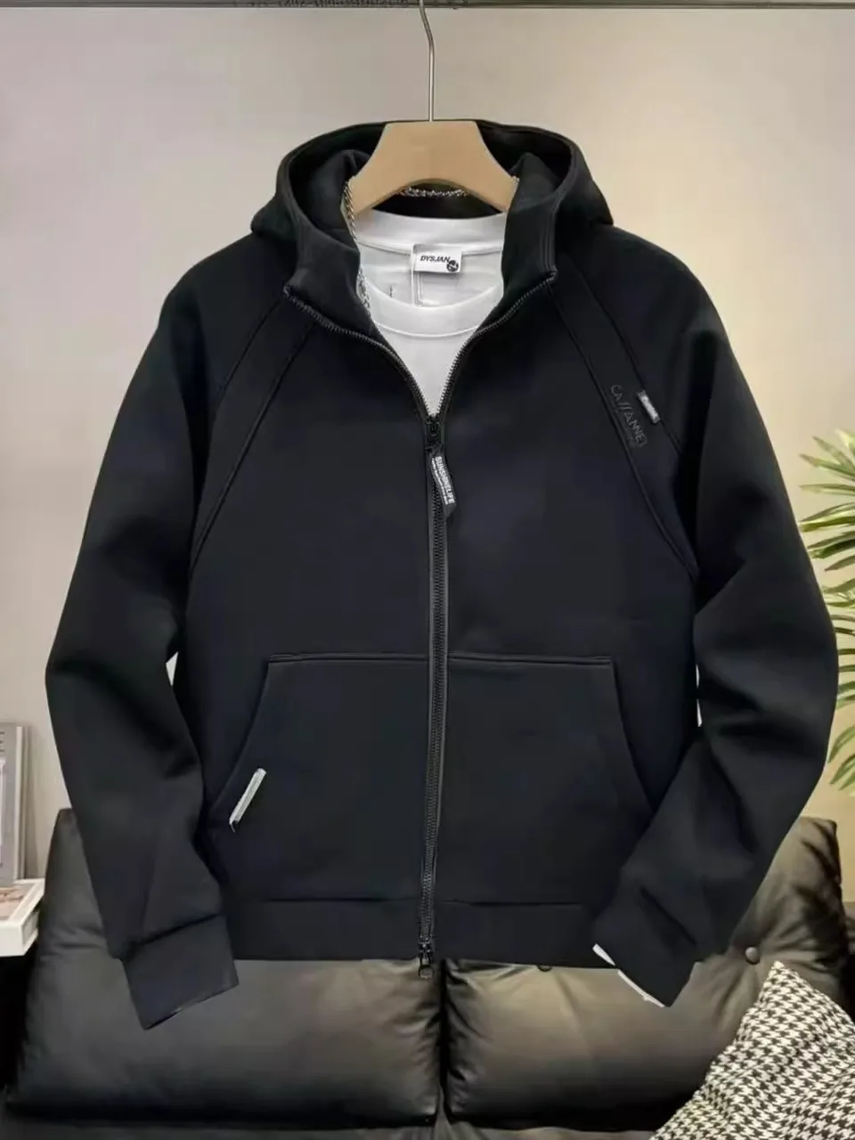 New 2025 Men's Pure Color Simple Hooded Open Cardigan Sweatirt Loose Casual Jaet Coat Spring Autumn Youth Polyester Fiber
New 2025 Men's Pure Color Simple Hooded Open Cardigan Sweatirt Loose Casual Jaet Coat Spring Autumn Youth Polyester Fiber