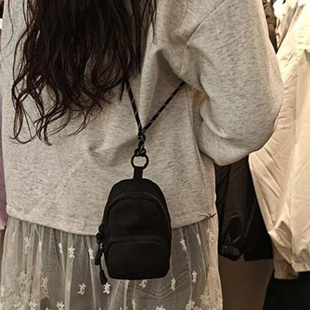 Square Hanging Neck Coin Purse Casual Backpack Shaped Oxford Cloth Mini Wallet Zipper Bag Contrast Color Small Pendant Key Pouch
Square Hanging Neck Coin Purse Casual Backpack Shaped Oxford Cloth Mini Wallet Zipper Bag Contrast Color Small Pendant Key Pouch