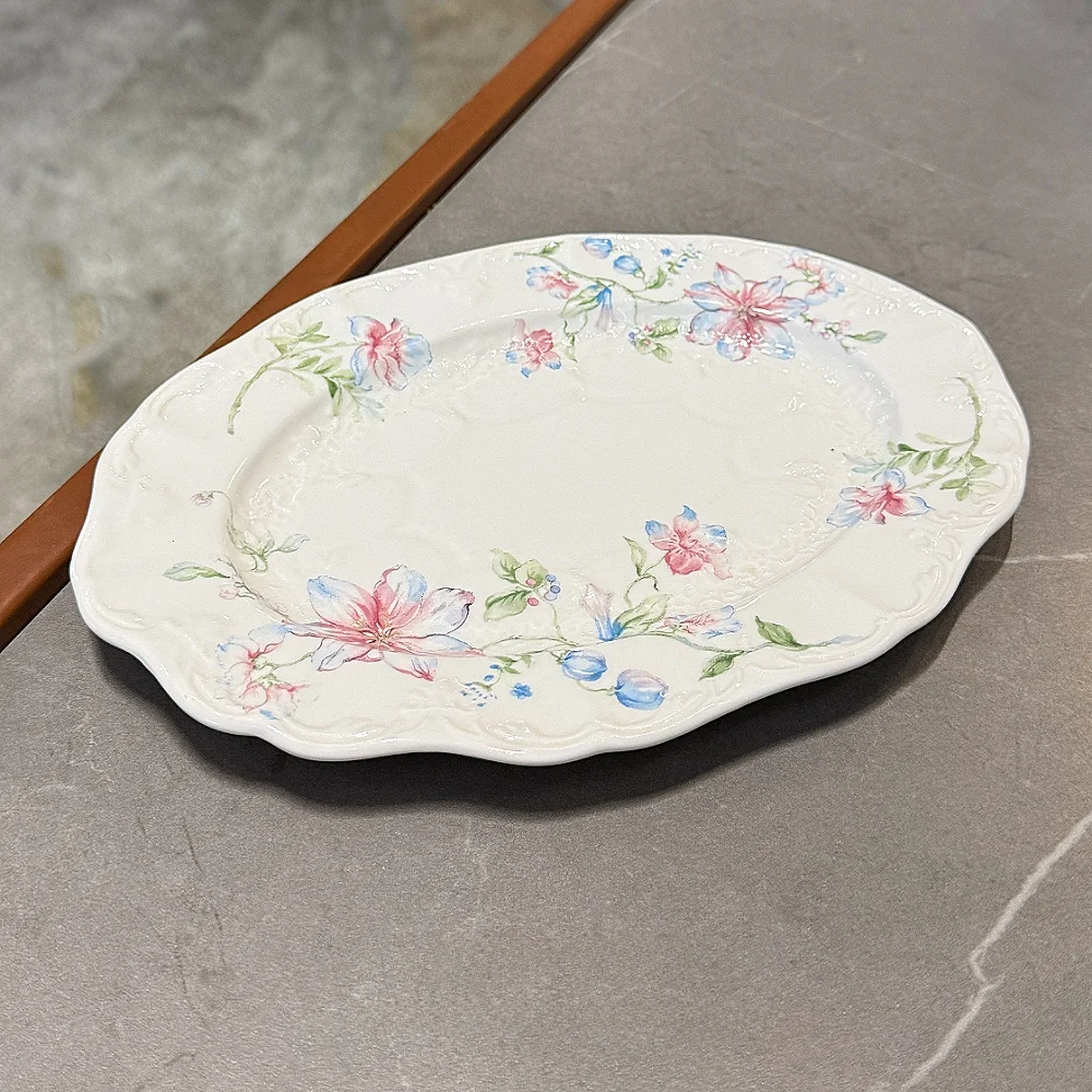 Beautiful Rose Relief Ceramic Western Dinner Plate Oval Shape Steamed Fish Plate Self Kept Style High Temperature Glaze
Beautiful Rose Relief Ceramic Western Dinner Plate Oval Shape Steamed Fish Plate Self Kept Style High Temperature Glaze