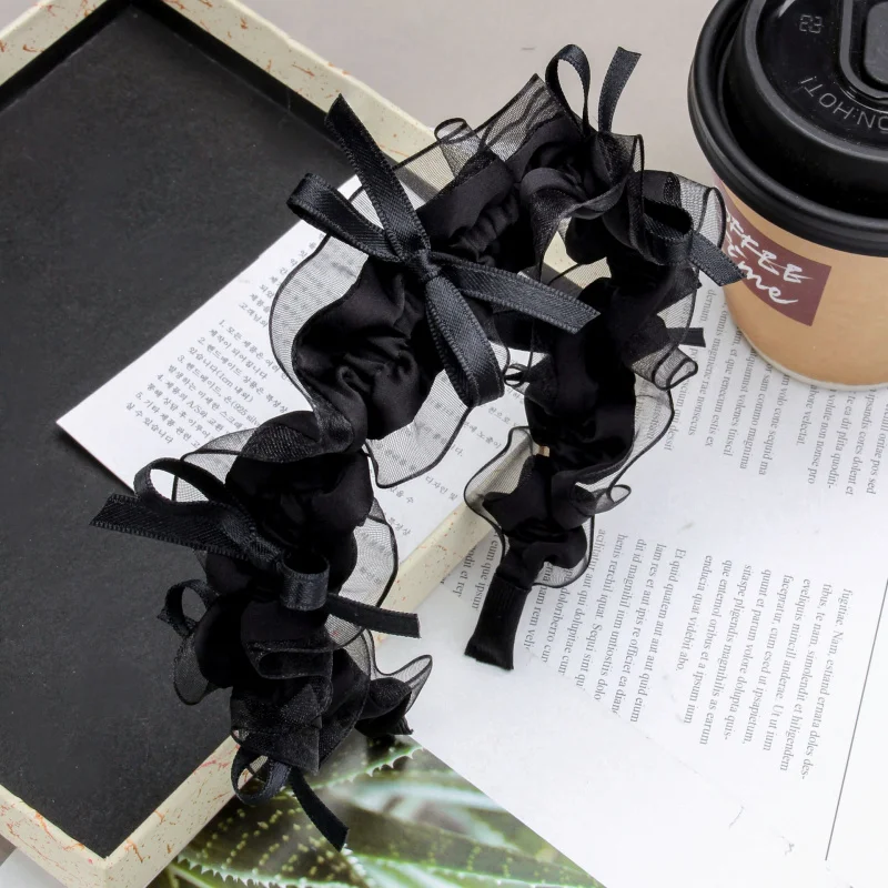 Trendy Korean Style Mesh Ruffled New Pleated Bow Headband High Crown Simple Elegant Hairband
Trendy Korean Style Mesh Ruffled New Pleated Bow Headband High Crown Simple Elegant Hairband