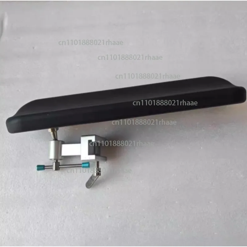 Новый роскошный боковой лежачий кронштейн для подлокотников, подставка для подлокотников, может вращаться на 360 градусов, операционный стол
Новый роскошный боковой лежачий кронштейн для подлокотников, подставка для подлокотников, может вращаться на 360 градусов, операционный стол