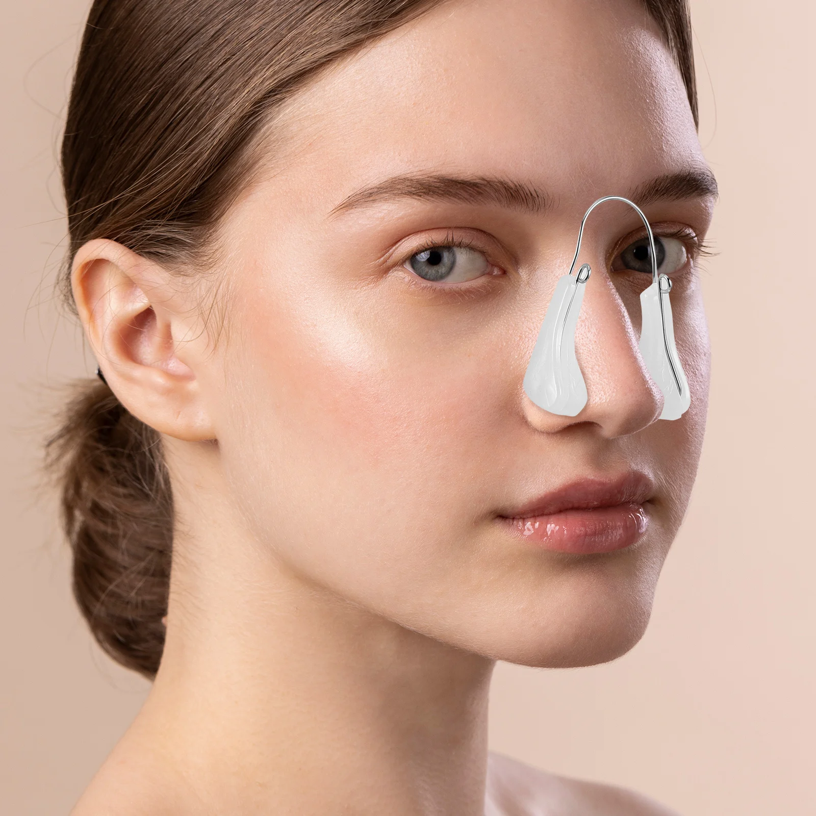 2Pcs Nose Clip Shaper Lifter Corrector Soft Silicone Comfortable Wear Night Use Version Nose Clips for Snoring
2Pcs Nose Clip Shaper Lifter Corrector Soft Silicone Comfortable Wear Night Use Version Nose Clips for Snoring