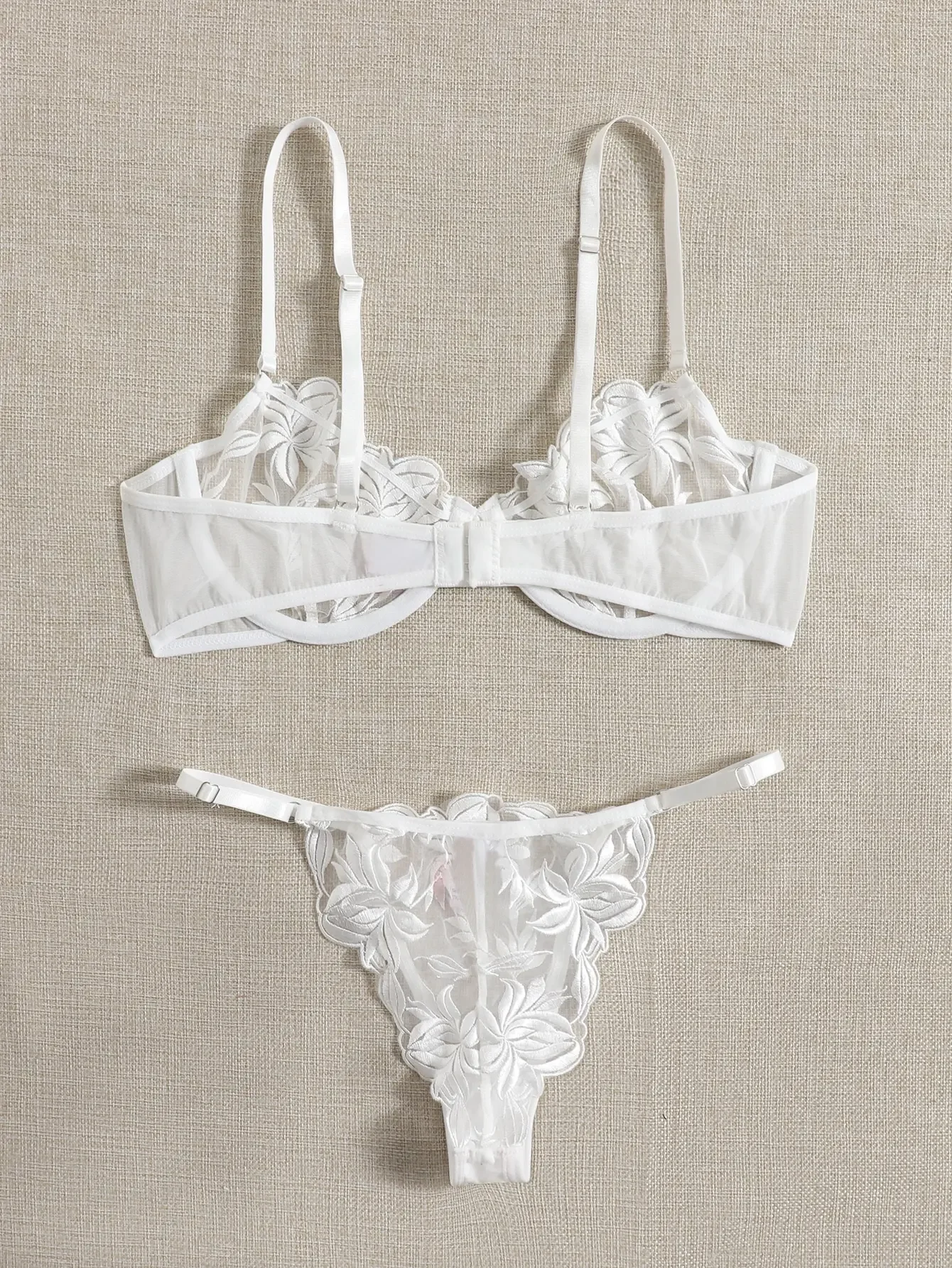 Sexy Lingerie Woman Lace Transparent Underwear Fairy Embroidery Brief Sets Delicate Bra Kit Push Up Breves Sets Erotic Bra 2024
Sexy Lingerie Woman Lace Transparent Underwear Fairy Embroidery Brief Sets Delicate Bra Kit Push Up Breves Sets Erotic Bra 2024
