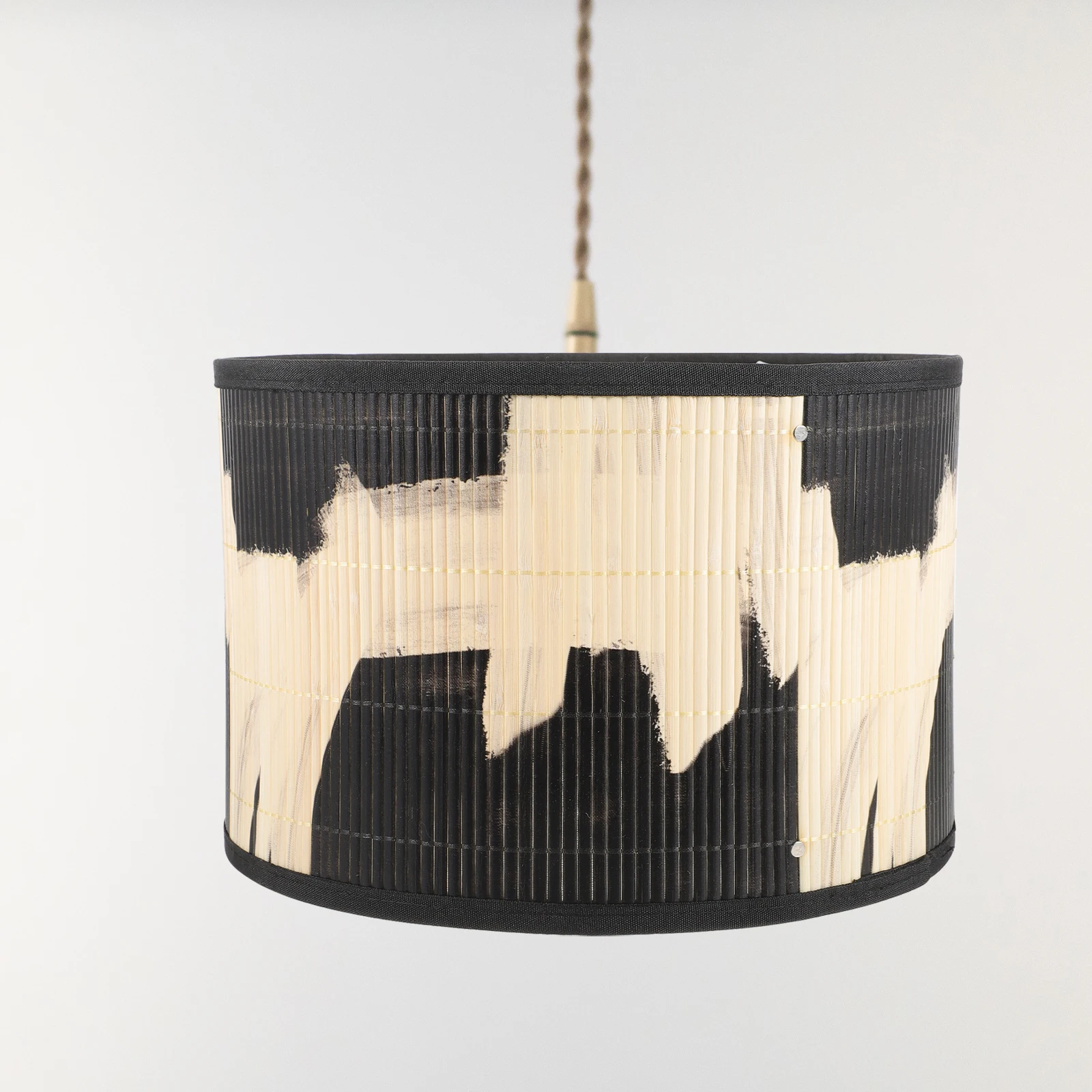 Exquisite Bamboo Lampshade Vintage Style Decorative Pendant Light Replacement Large Woven Unique Modern Lamp for Home
Exquisite Bamboo Lampshade Vintage Style Decorative Pendant Light Replacement Large Woven Unique Modern Lamp for Home