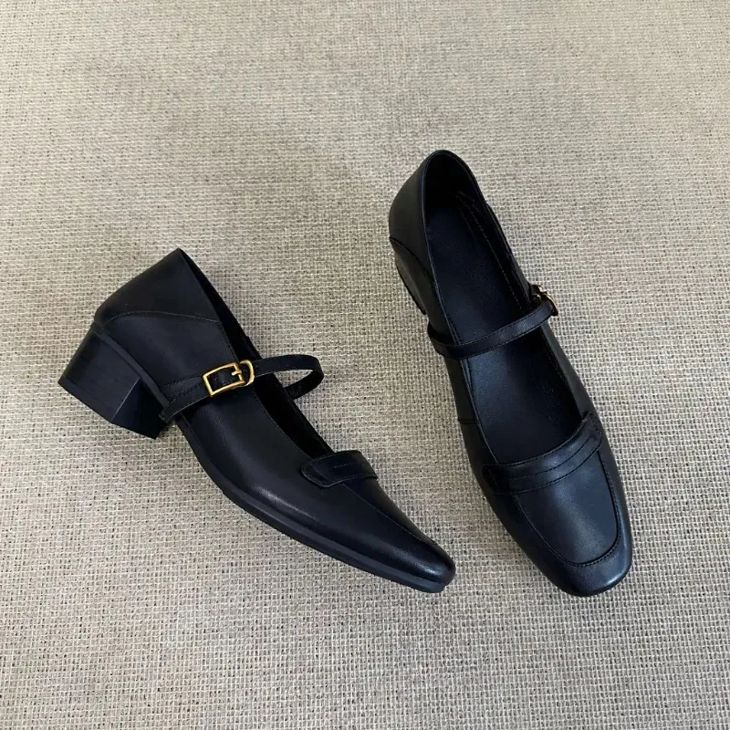 Woman's Mary Jane Shoes Retro Square Toe Buckle Strap Shallow Chunky Heel Shoes Comfortable Soft Daily Versatile Casual Pumps
Woman's Mary Jane Shoes Retro Square Toe Buckle Strap Shallow Chunky Heel Shoes Comfortable Soft Daily Versatile Casual Pumps