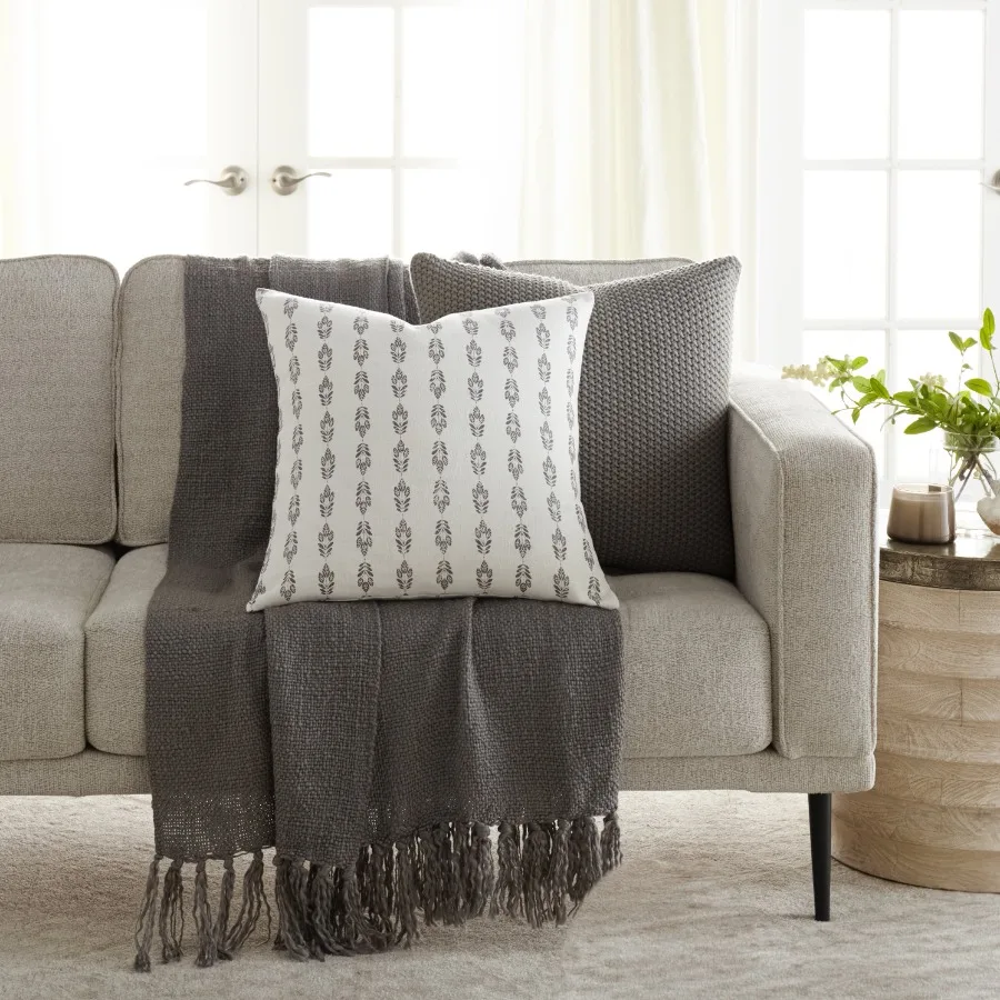 2-Pack Seed Stitch Knit and Cotton Patterned Decor Throw Pillows - Gray
2-Pack Seed Stitch Knit and Cotton Patterned Decor Throw Pillows - Gray