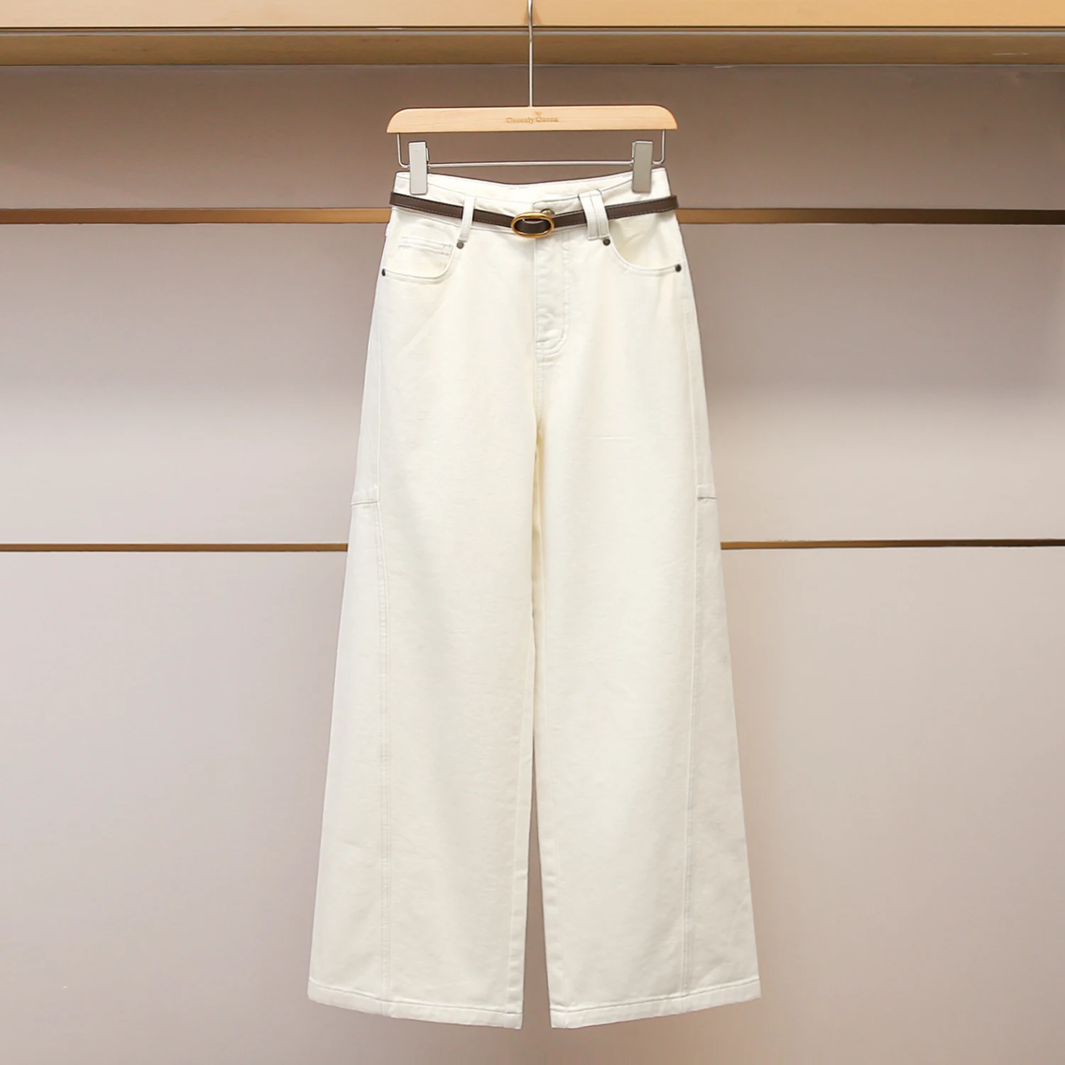 High Waist Wide Leg Jeans High End Women's Faion Winter New Design Loose Fit White Sle Ladies High Waist Jeans
High Waist Wide Leg Jeans High End Women's Faion Winter New Design Loose Fit White Sle Ladies High Waist Jeans