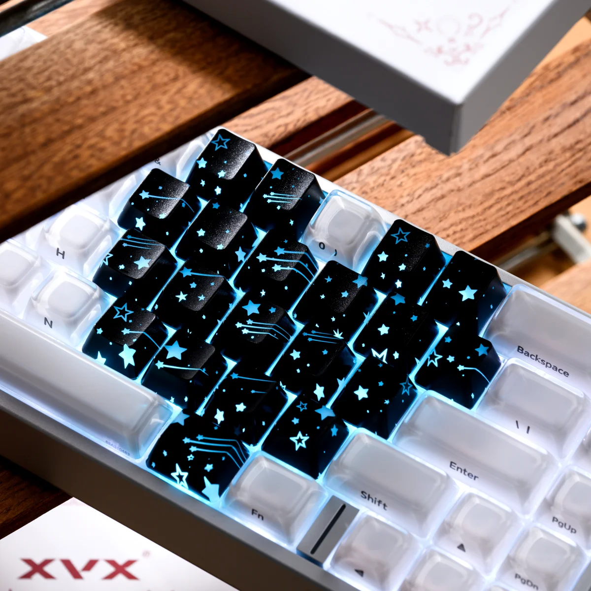 MAIMOOO Meteor Shower Keycaps Heart-shaped 21-key Translucent White Keyboard Key caps