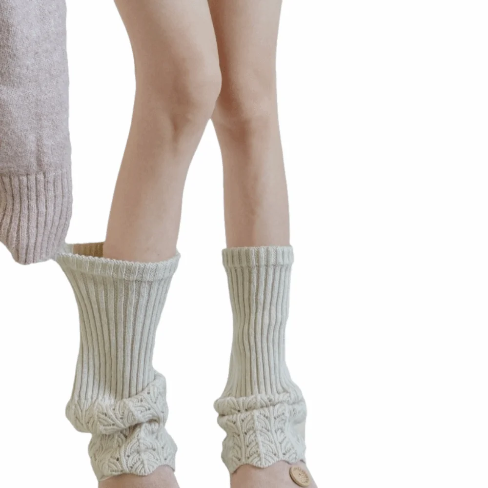 Solid Color Women Knitted Leg Warmers Thickened Retro Women's Foot Cover Breathable Mid-Calf Girl's Boots Heap Socks
Solid Color Women Knitted Leg Warmers Thickened Retro Women's Foot Cover Breathable Mid-Calf Girl's Boots Heap Socks