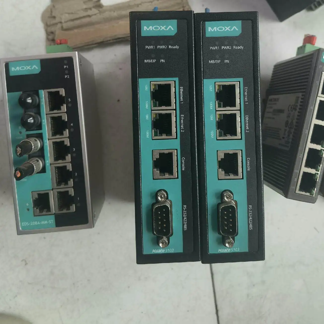 Конвертер MOXA MGate 5103: преобразователь Modbus EtherNet/IP в PROFINET
Конвертер MOXA MGate 5103: преобразователь Modbus EtherNet/IP в PROFINET
