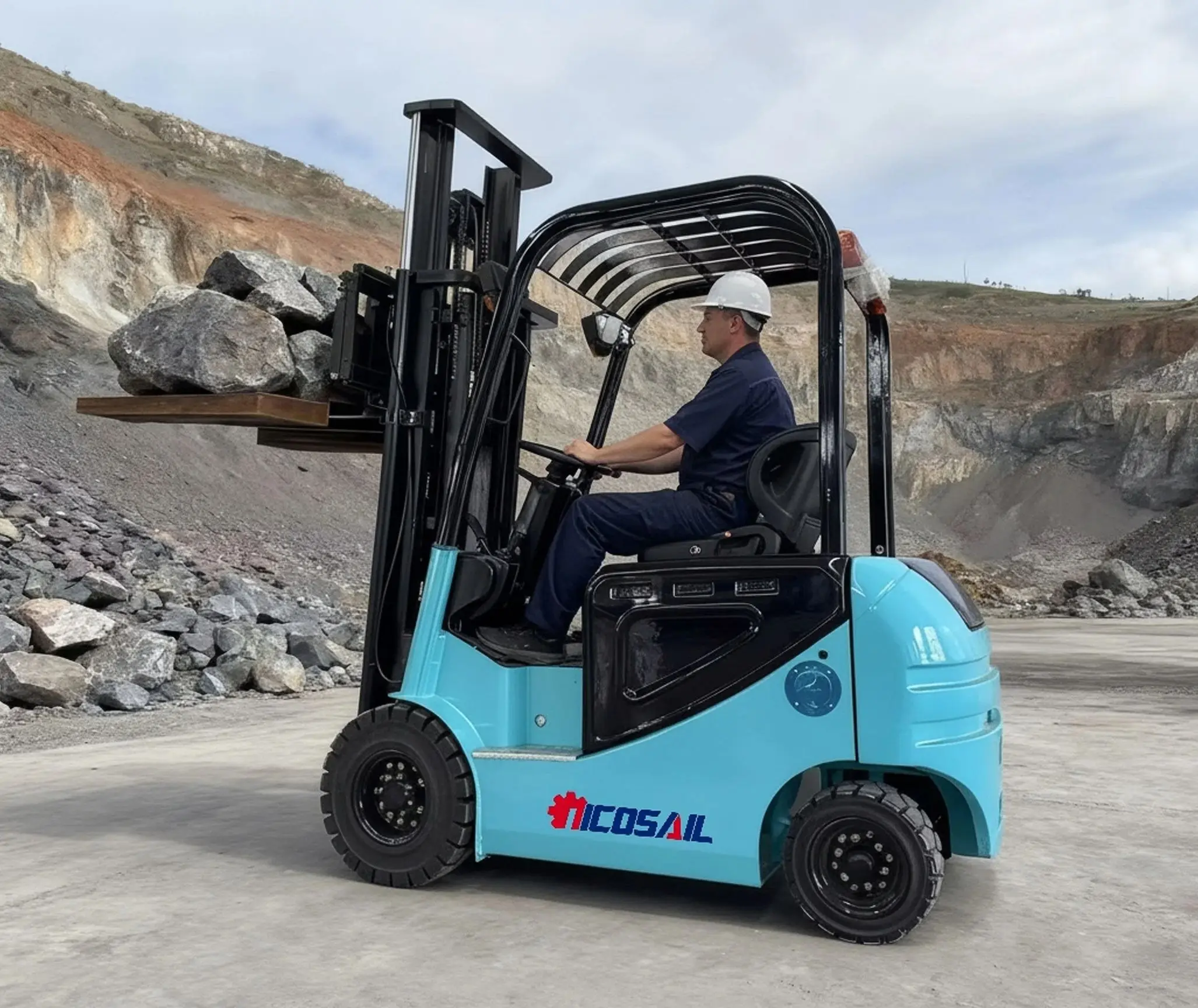 Multi-Purpose Electric Forklift Euro 5 EPA Approved, for Factory & Construction Material Transport
Multi-Purpose Electric Forklift Euro 5 EPA Approved, for Factory & Construction Material Transport