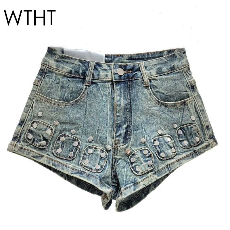 WTHT New Vintage Women's Patchwork Design Solid Color Denim Short Pants Fashion 2025 Summer Low Waist Shorts Female 1LS1460
WTHT New Vintage Women's Patchwork Design Solid Color Denim Short Pants Fashion 2025 Summer Low Waist Shorts Female 1LS1460