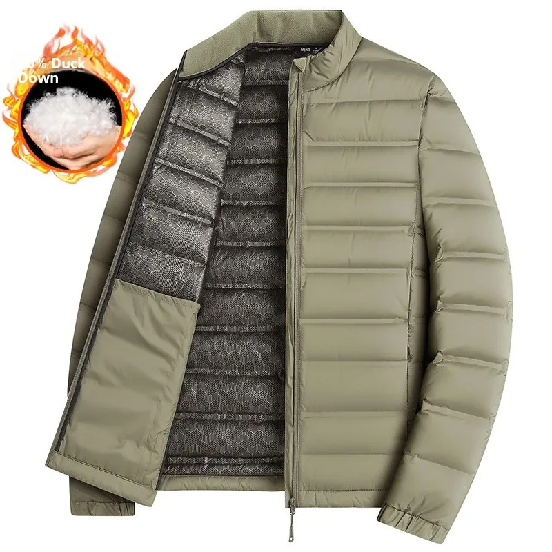 Мужская легкая пуховая куртка больших размеров свободного кроя с воротником-стойкой, теплая верхняя одежда для осени и зимы, комфортное пальто большого размера
Мужская легкая пуховая куртка больших размеров свободного кроя с воротником-стойкой, теплая верхняя одежда для осени и зимы, комфортное пальто большого размера