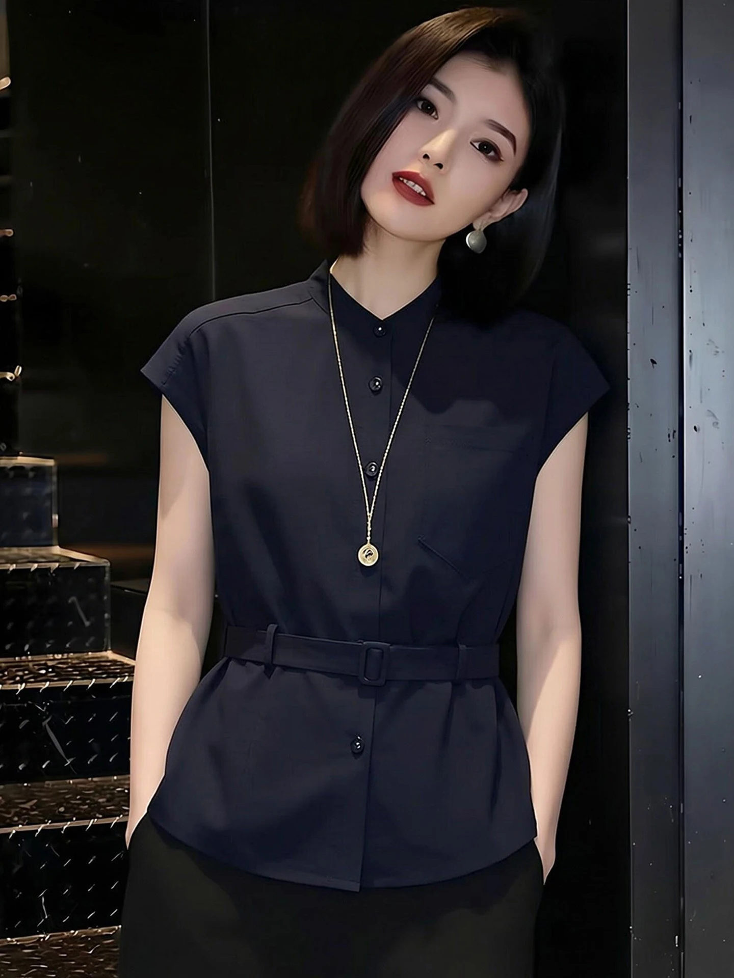 Summer 2026 Pure Color Versatile Single Button Short Sleeve Shirt Waist Cinching Slimming Top Korean Style Commute Fashion
Summer 2026 Pure Color Versatile Single Button Short Sleeve Shirt Waist Cinching Slimming Top Korean Style Commute Fashion