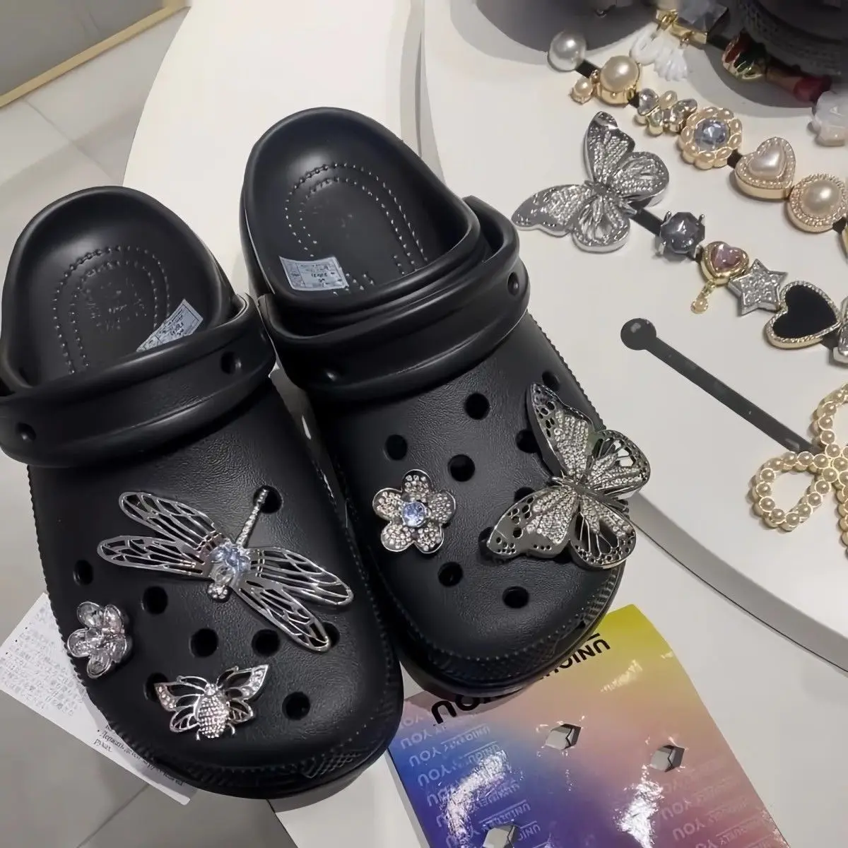 Clog Shoes DIY Accessories Silver Color flower bow suitable Detachable for sandals slippers garden Beach Shoe Charms Girls Gift
Clog Shoes DIY Accessories Silver Color flower bow suitable Detachable for sandals slippers garden Beach Shoe Charms Girls Gift