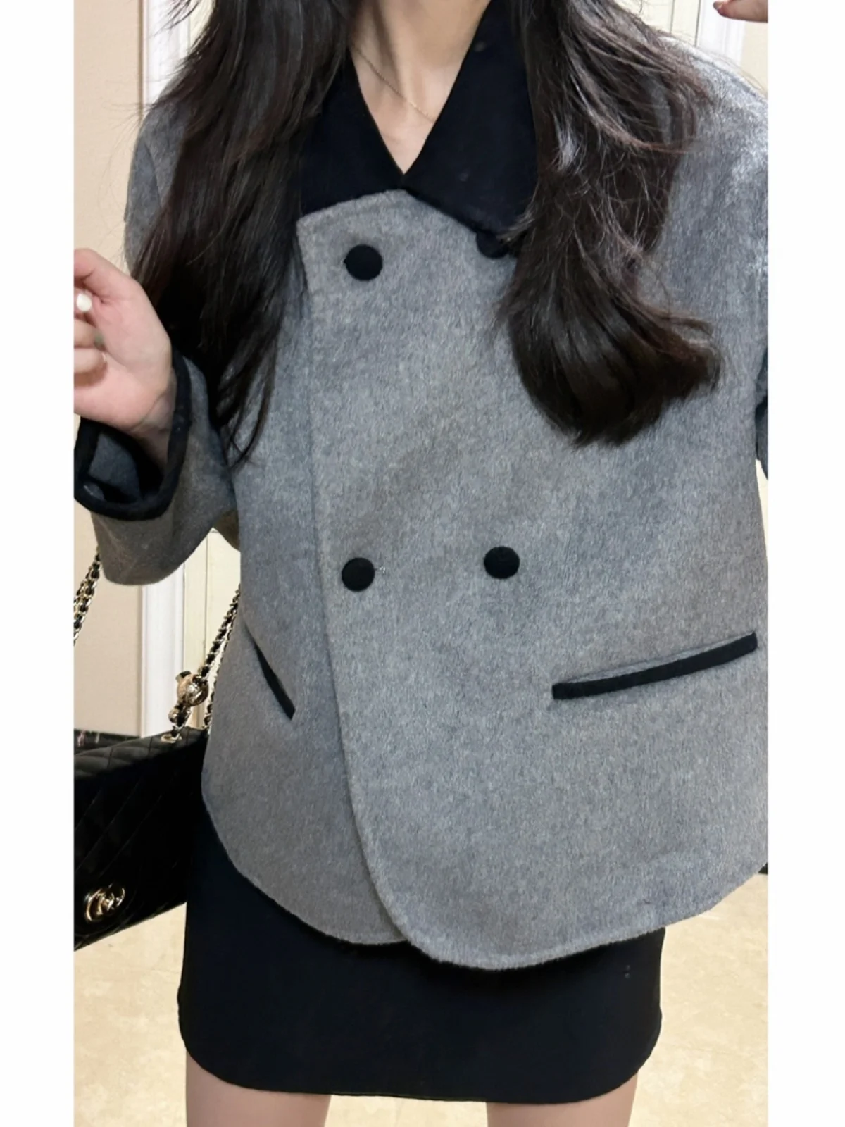 2023 New Women's Double-Faced Woolen Tweed Jaet Korean Sle Suit Collar Coat Long Sve Pure Color Commute Faion
2023 New Women's Double-Faced Woolen Tweed Jaet Korean Sle Suit Collar Coat Long Sve Pure Color Commute Faion