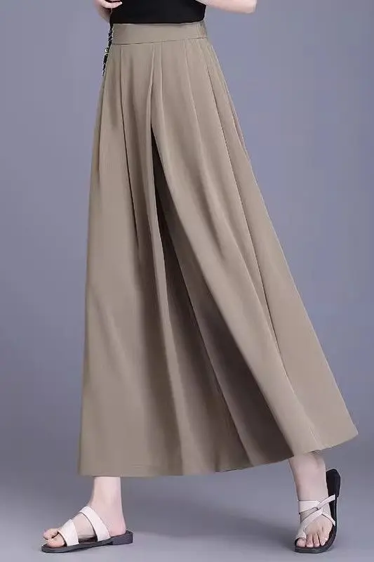 Women Fashion New Summer Wide Leg Pants Pleated Ice Silk Trousers Elastic Waist Loose Casual Hanging Sensation Pants C303
Women Fashion New Summer Wide Leg Pants Pleated Ice Silk Trousers Elastic Waist Loose Casual Hanging Sensation Pants C303