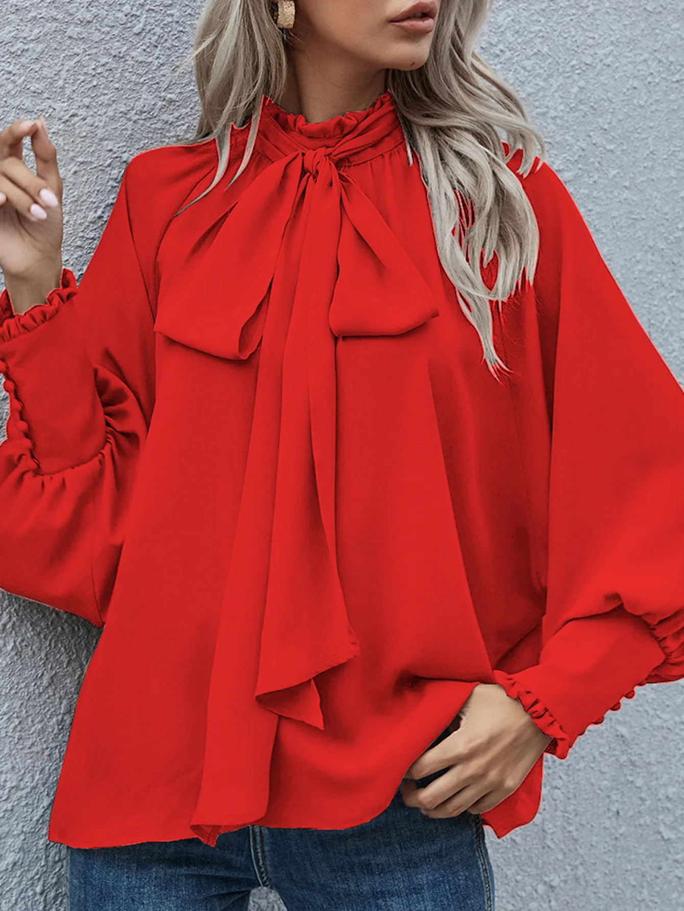 2024 New Arrival Hot Selling High Neck Bow Tie Bubble Long Sleeve Women's Loose Peplum Spot Top Shirt All-matches Daily Shirts
2024 New Arrival Hot Selling High Neck Bow Tie Bubble Long Sleeve Women's Loose Peplum Spot Top Shirt All-matches Daily Shirts