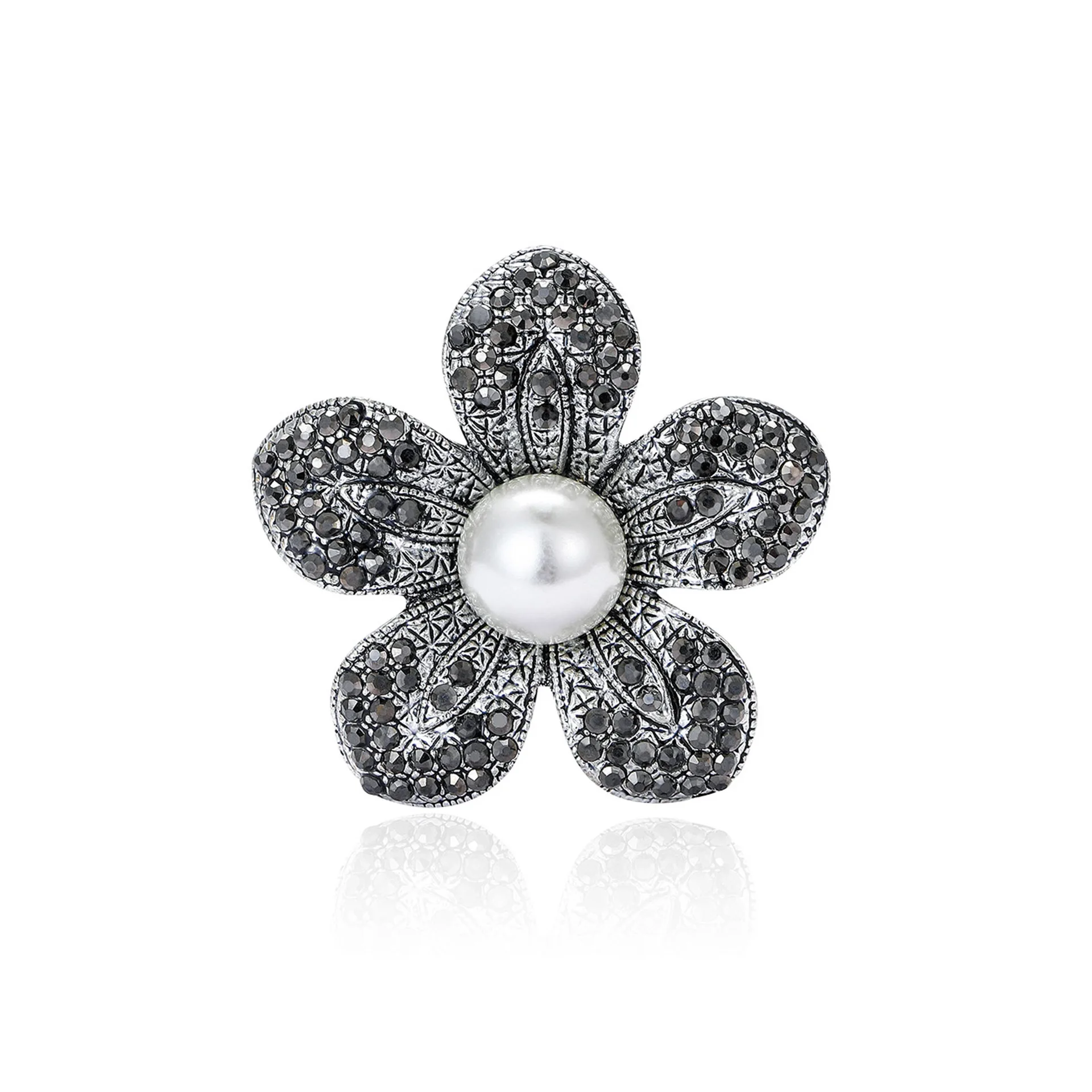 Vintage Gun Black Pearl Full Of Diamond Small Flower Brooch Ladies Charm Suit Collar Clip Wedding Party Hat Everyday Jewelry
Vintage Gun Black Pearl Full Of Diamond Small Flower Brooch Ladies Charm Suit Collar Clip Wedding Party Hat Everyday Jewelry