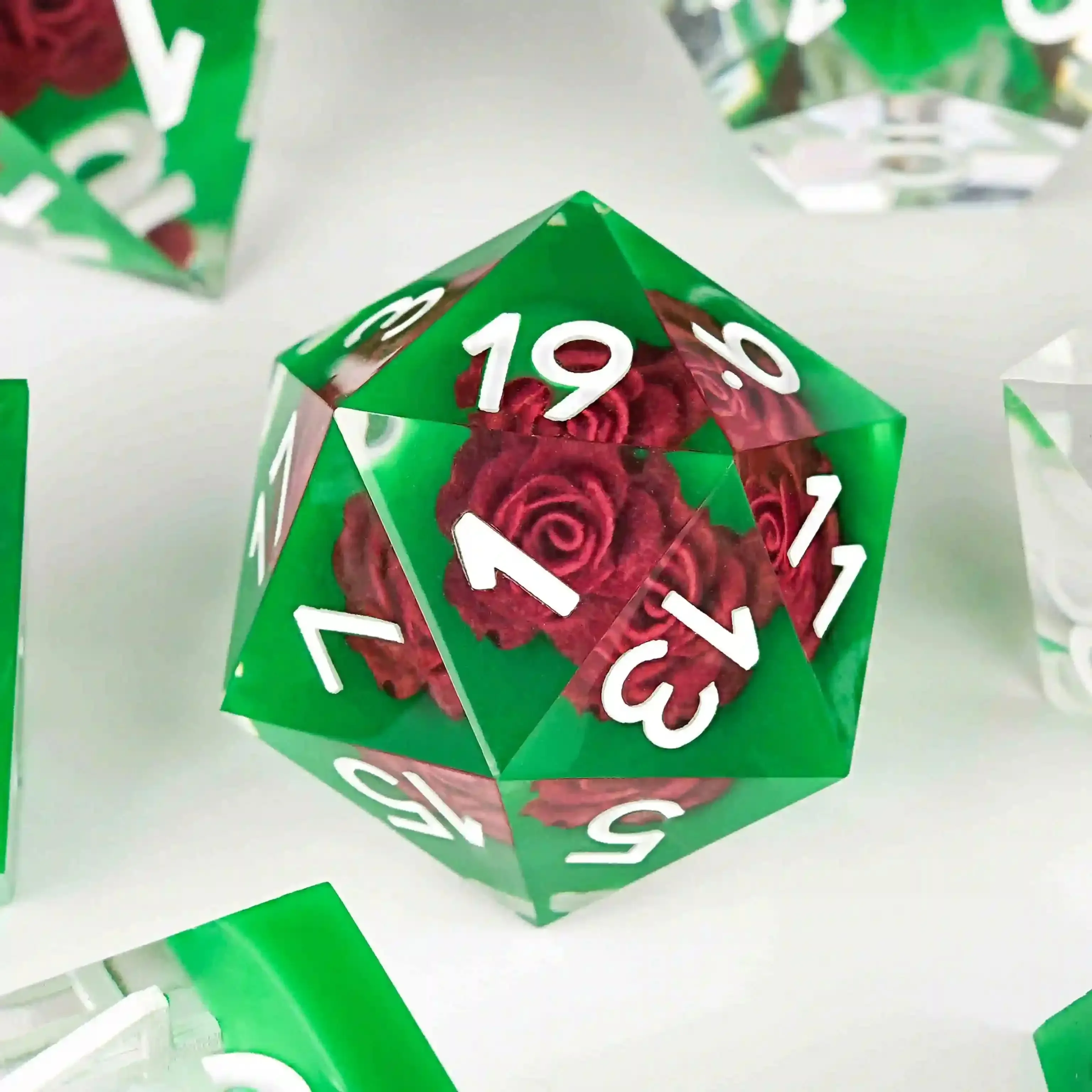 7Pcs DND Rose Flowers Green Resin Dice Set White Word Multi-sided Polyhedral Dice for D&D Game COC Role Playing RPG Table D6~D20
7Pcs DND Rose Flowers Green Resin Dice Set White Word Multi-sided Polyhedral Dice for D&D Game COC Role Playing RPG Table D6~D20
