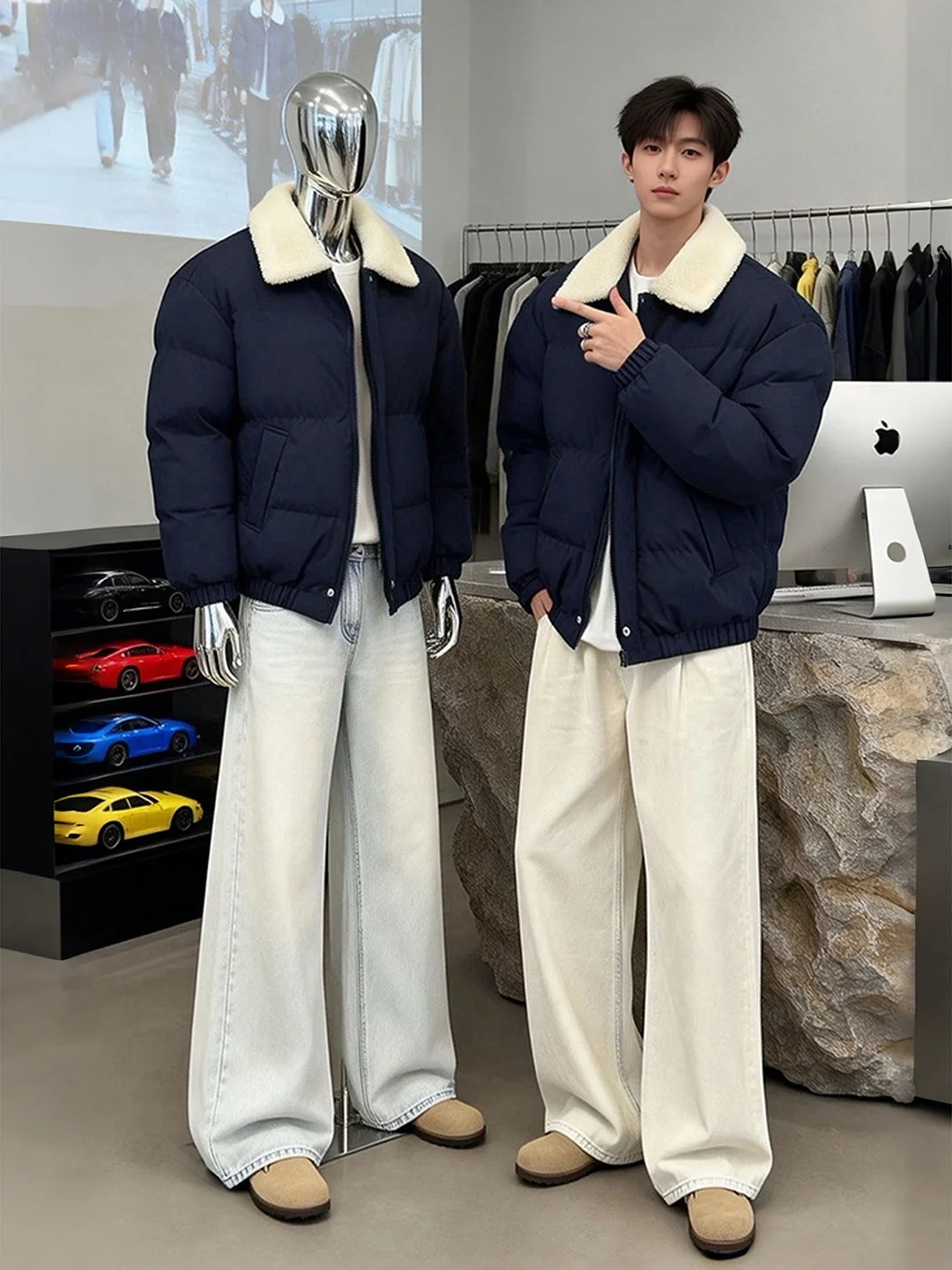 Thickened Short Cotton Jacket Lamb Velvet Collar Men's Winter Warm Coat American Retro Style Youth Casual Pure Color Zipper
Thickened Short Cotton Jacket Lamb Velvet Collar Men's Winter Warm Coat American Retro Style Youth Casual Pure Color Zipper