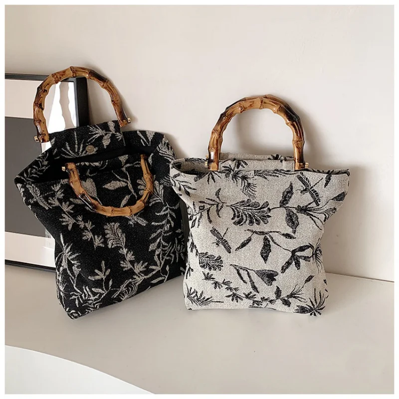 Новая женская сумка с цветочным принтом, пляжная сумка для покупок, большая вместительная сумка, модная повседневная дорожная женская сумка большой емкости
Новая женская сумка с цветочным принтом, пляжная сумка для покупок, большая вместительная сумка, модная повседневная дорожная женская сумка большой емкости