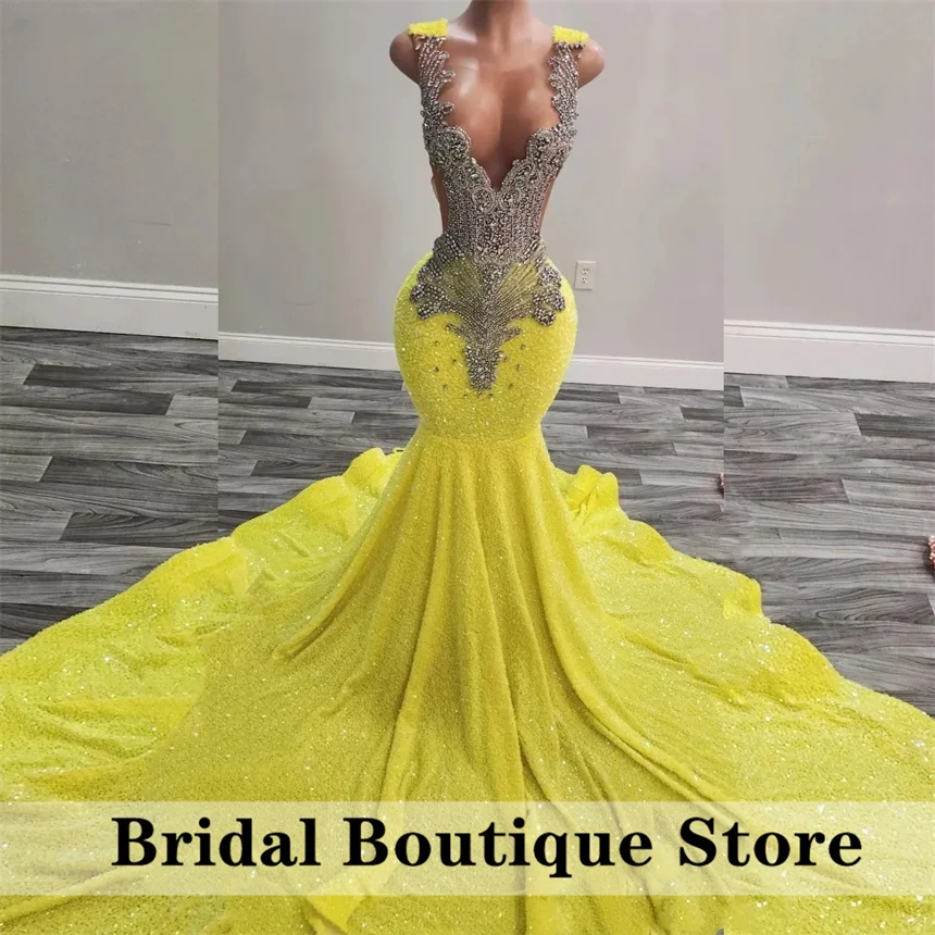 Customized Yellow Sequins Long Prom Dress Black Girls Silver Crystal Beaded Glitter African Party Gala Gown Robes De Soirée
Customized Yellow Sequins Long Prom Dress Black Girls Silver Crystal Beaded Glitter African Party Gala Gown Robes De Soirée
