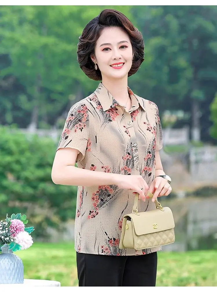 Middle-aged and Elderly New Clothing Short-sleeved Pattern Base Top Fashionable Mother's Thin Lapel Women's Shirt
Middle-aged and Elderly New Clothing Short-sleeved Pattern Base Top Fashionable Mother's Thin Lapel Women's Shirt