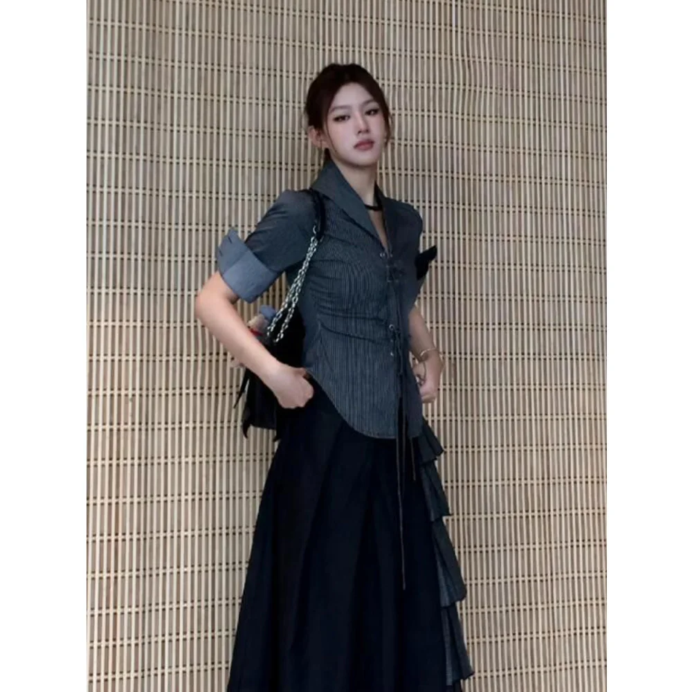 Retro Striped Five-Quarter Sleeve Shirt Women's Summer New Design Sensual Girl Style Belted Waist Short Top Korean Version Sl...
Retro Striped Five-Quarter Sleeve Shirt Women's Summer New Design Sensual Girl Style Belted Waist Short Top Korean Version Sl...