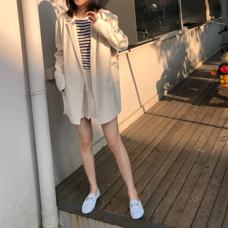 Loose Silhouette Vintage Light Beige Women's Jacket Spring Autumn Straight Tube Woolen Long Sleeve V-neck Single Button
Loose Silhouette Vintage Light Beige Women's Jacket Spring Autumn Straight Tube Woolen Long Sleeve V-neck Single Button