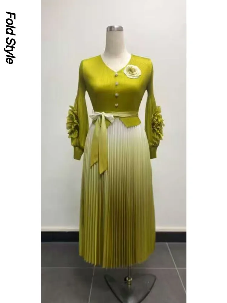 Miyake 2026 Spring New Fashion Folds Simple Loose Gradual Change Color Swing Dress Women's Clothing
Miyake 2026 Spring New Fashion Folds Simple Loose Gradual Change Color Swing Dress Women's Clothing