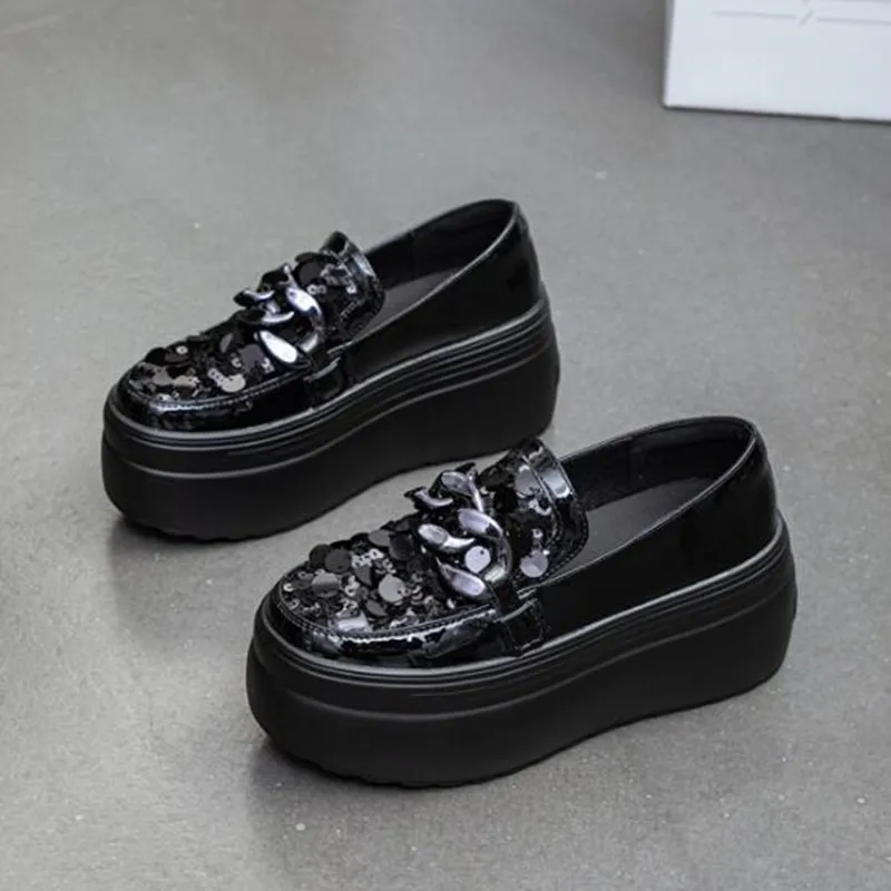 8CM Platform Wedge Fashion 2026 Summer Women Sandal Slipper Shoes Microfiber Bling Hollow Synthetic Leather Flats Pumps Sneakers
8CM Platform Wedge Fashion 2026 Summer Women Sandal Slipper Shoes Microfiber Bling Hollow Synthetic Leather Flats Pumps Sneakers