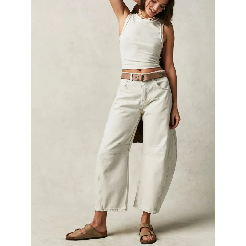 Women's Casual Loose Middle Waist Tube Shaped Jeans Spring Autumn 2026 Fashion Comfortable Fit High Waist Skinny Jeans
Women's Casual Loose Middle Waist Tube Shaped Jeans Spring Autumn 2026 Fashion Comfortable Fit High Waist Skinny Jeans