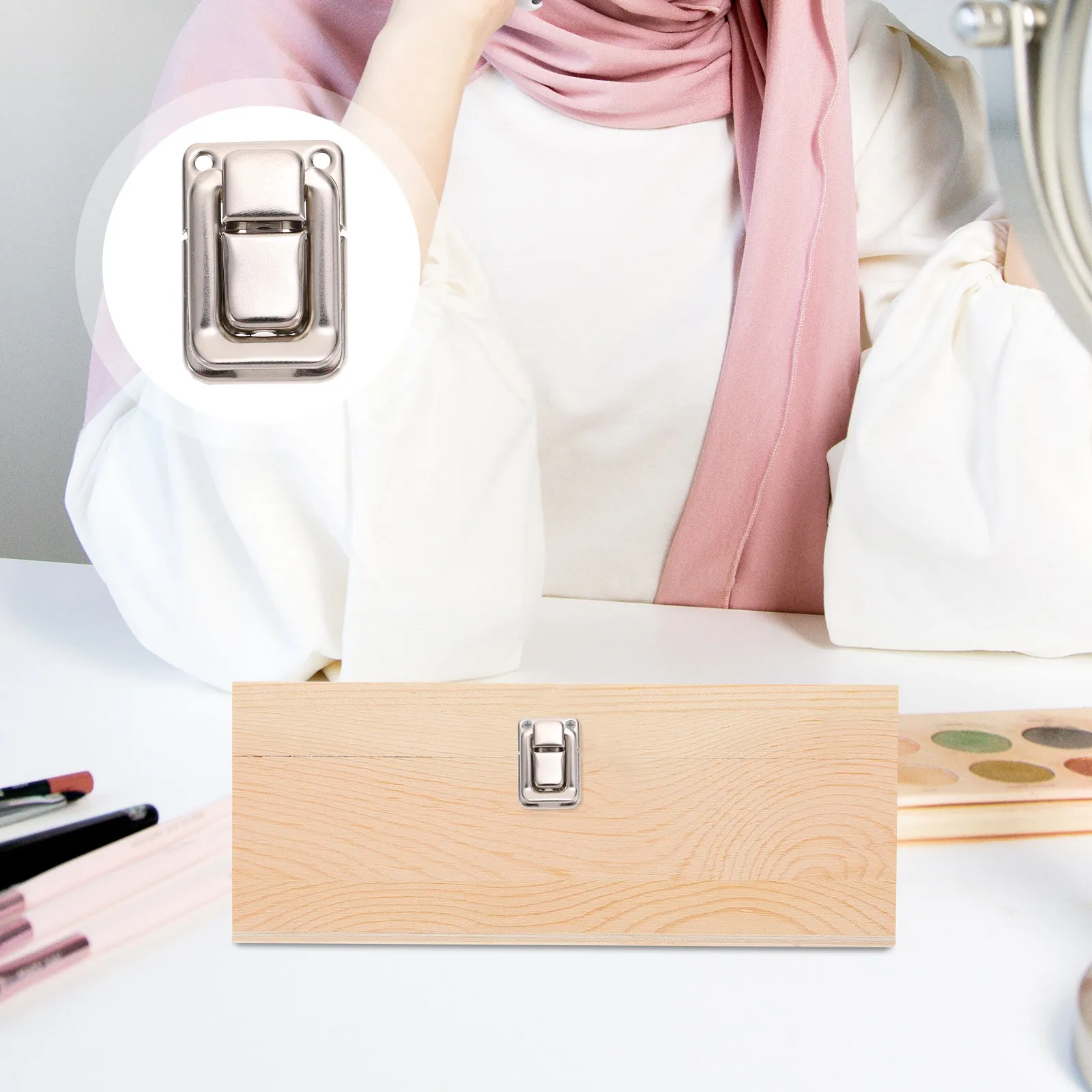 30 шт. защелок для шкатулок, утолщенные железные нержавеющие пряжки для деревянных шкатулок и футляров, фурнитура для дома, офиса, магазина
30 шт. защелок для шкатулок, утолщенные железные нержавеющие пряжки для деревянных шкатулок и футляров, фурнитура для дома, офиса, магазина