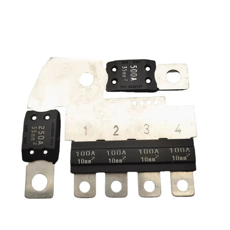 Подходит для GM Buick Enclave Explorer 1.5 2.0T, пластина предохранителя аккумулятора, пластина напряжения и тока аккумулятора.
Подходит для GM Buick Enclave Explorer 1.5 2.0T, пластина предохранителя аккумулятора, пластина напряжения и тока аккумулятора.