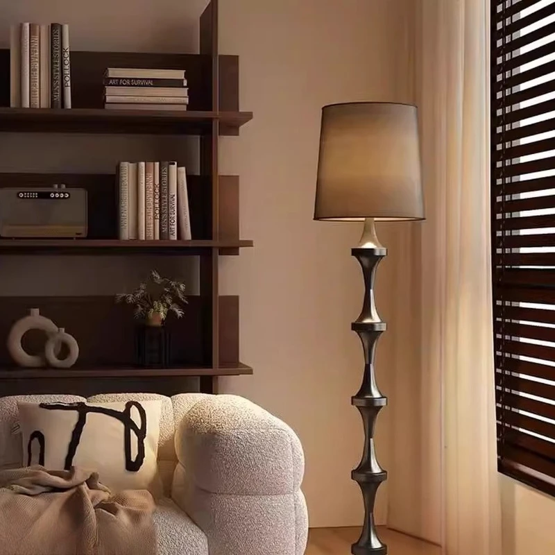 French Retro Ironwork Floor Lamp Fabric Lampshade Living Room Sofa Study Bedroom Bedside Homestay Atmosphere Art Standing Lights
French Retro Ironwork Floor Lamp Fabric Lampshade Living Room Sofa Study Bedroom Bedside Homestay Atmosphere Art Standing Lights