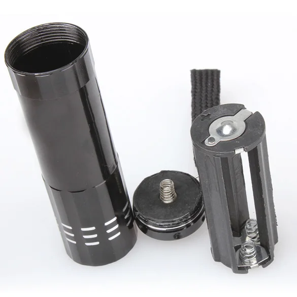 9LED мини-фонарик с питанием от батареи портативный фонарик для кемпинга ручной супер яркий свет для походов на открытом воздухе рыбалка
9LED мини-фонарик с питанием от батареи портативный фонарик для кемпинга ручной супер яркий свет для походов на открытом воздухе рыбалка