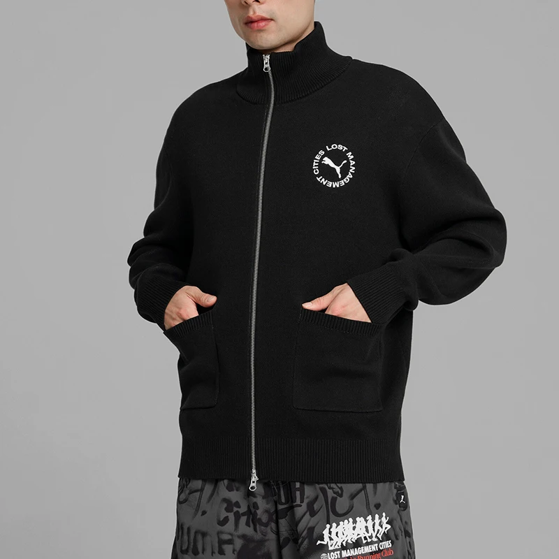 Puma Mens New Mens Outdoor Embroidered Print Knit Jacket 626566-01
Puma Mens New Mens Outdoor Embroidered Print Knit Jacket 626566-01