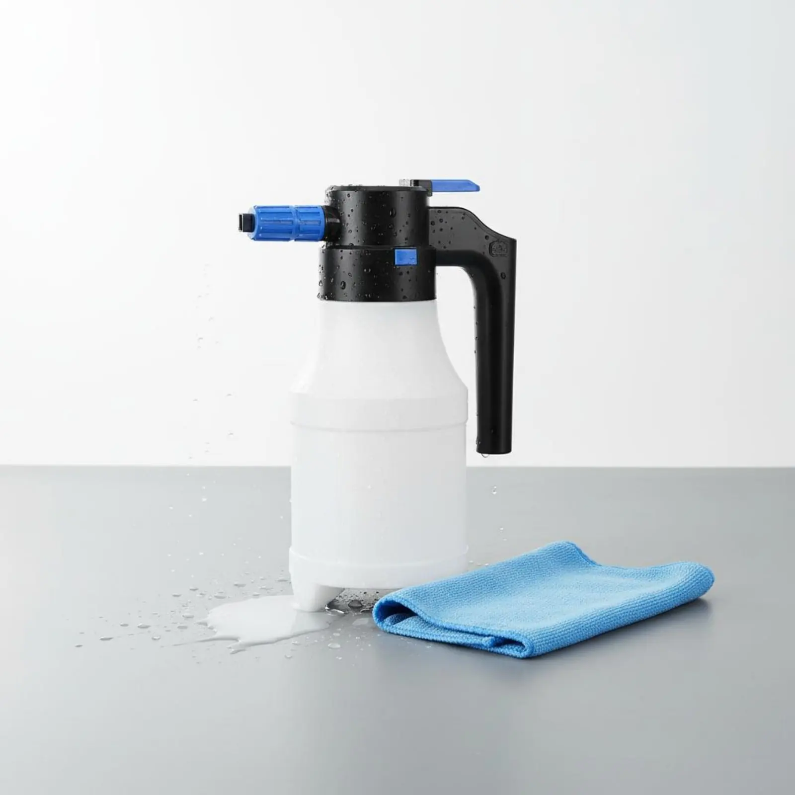 Car Wash Foam Dispenser Sturdy Thickened Frame Hand Pump Foam Dispenser Manual Pressure Foamer Ergonomic Handle 2L Watering Can
Car Wash Foam Dispenser Sturdy Thickened Frame Hand Pump Foam Dispenser Manual Pressure Foamer Ergonomic Handle 2L Watering Can
