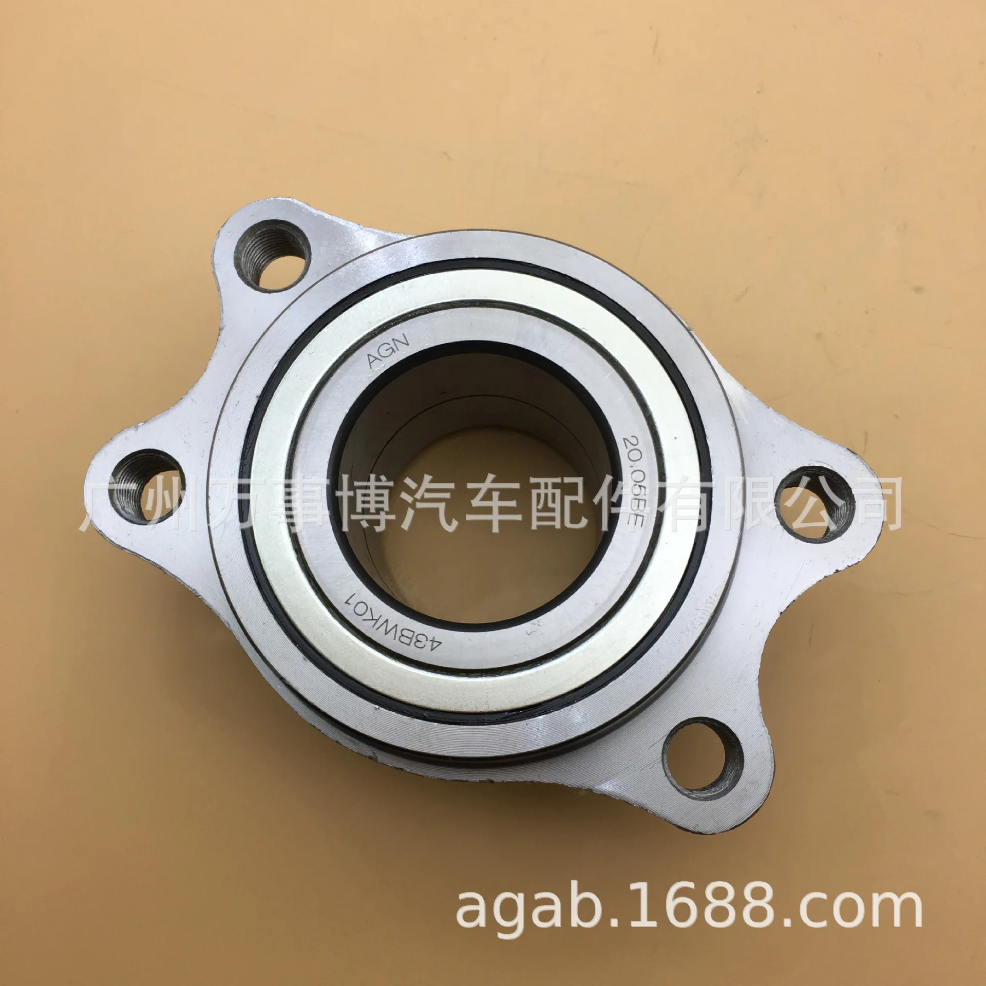 Подшипник ступицы заднего колеса для 200SX/NV200, 43210-AA010/43210-35F10/43210-AA000
Подшипник ступицы заднего колеса для 200SX/NV200, 43210-AA010/43210-35F10/43210-AA000