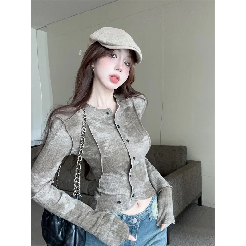 Commuter Vintage American Print Blouses Minority Early Autumn Y2K Goth Fresh Shirt Long Sleeve Spice Girls Casual All-match Tops
Commuter Vintage American Print Blouses Minority Early Autumn Y2K Goth Fresh Shirt Long Sleeve Spice Girls Casual All-match Tops
