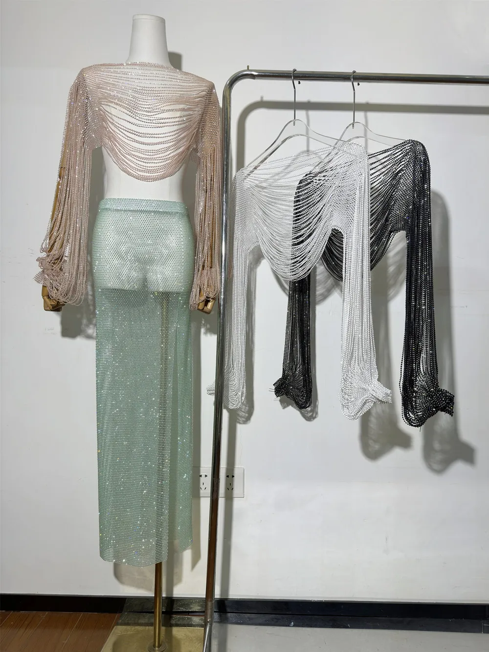 2025 New Fashion Hotwife Fishnet diamonds long sleeve tops high street evening club party see through tops y2k Coats Ladies
2025 New Fashion Hotwife Fishnet diamonds long sleeve tops high street evening club party see through tops y2k Coats Ladies