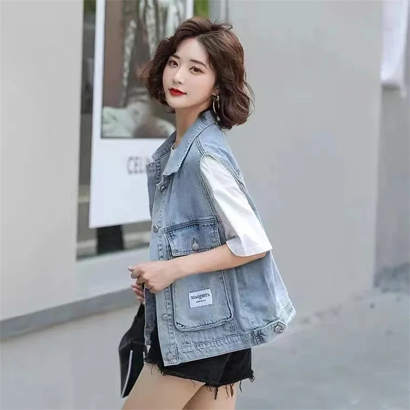 2023 Spring Denim Vest Coat For Women Cowboy Waistcoat Female Korean Loose Sleeveless Jacket Women Work Vests
2023 Spring Denim Vest Coat For Women Cowboy Waistcoat Female Korean Loose Sleeveless Jacket Women Work Vests