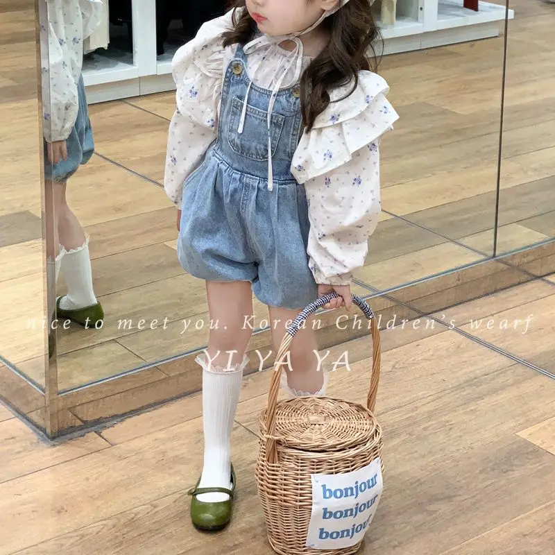 Baby and Girls Clothing Set Spring/Summer New Fashionable Children's Long sleeved floral shirt denim shorts 2-piece set
Baby and Girls Clothing Set Spring/Summer New Fashionable Children's Long sleeved floral shirt denim shorts 2-piece set