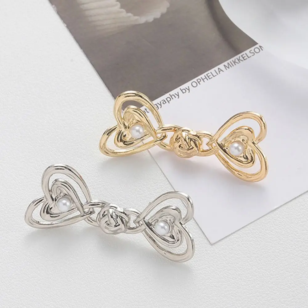 Alloy Tighten Waist Button Detachable Beautiful Heart Waist Tightener No Sewing Required Pants Waist Buckle For Jeans, Pants
Alloy Tighten Waist Button Detachable Beautiful Heart Waist Tightener No Sewing Required Pants Waist Buckle For Jeans, Pants