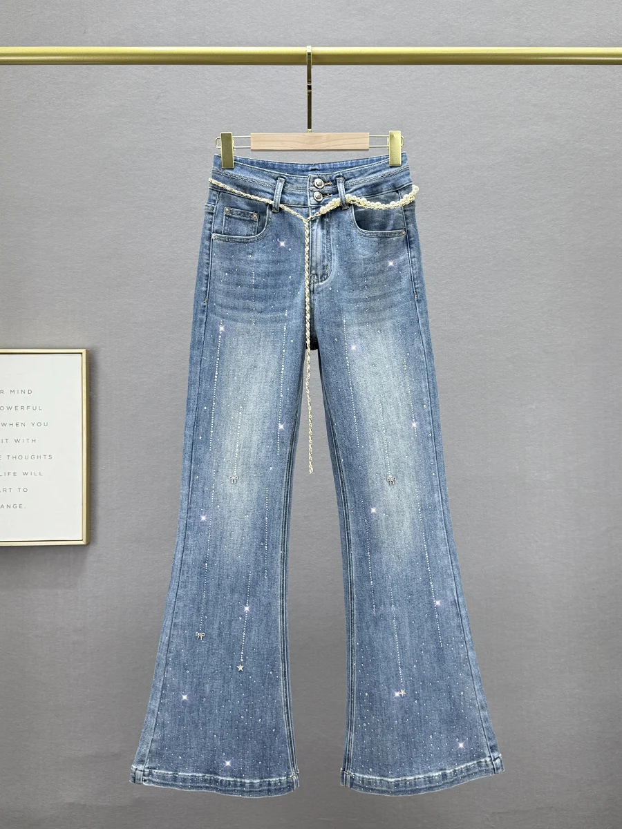 Женские джинсы-клеш с высокой талией, облегающие, удлиненные, из плотного хлопкового стрейч-денима, новинка весенней коллекции
Женские джинсы-клеш с высокой талией, облегающие, удлиненные, из плотного хлопкового стрейч-денима, новинка весенней коллекции