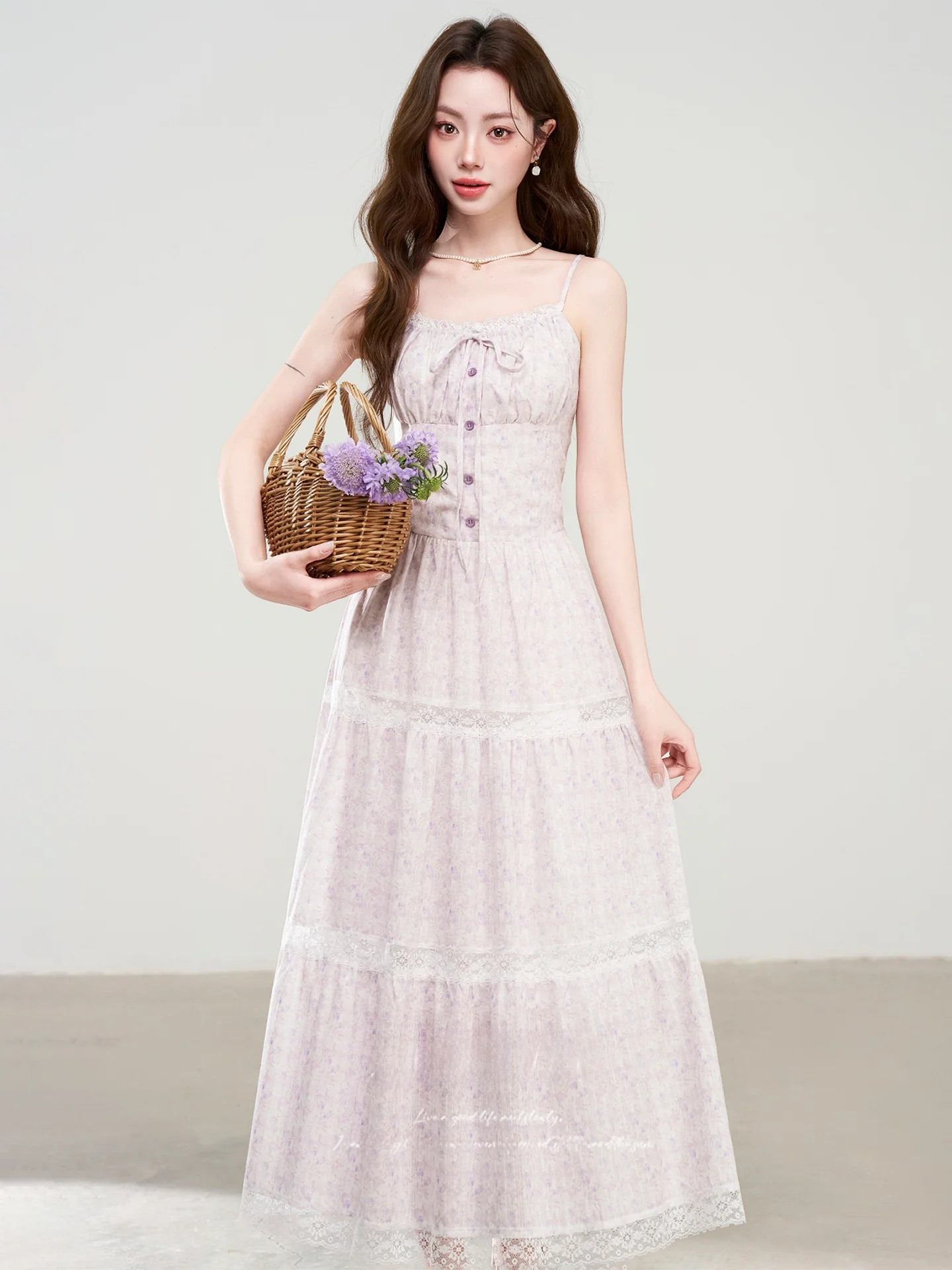 Summer New Style High Waist Floral Lace Splicing Sleeveless Dress Women's Tea Break Beautiful Dress French Style A-Line Skirt
Summer New Style High Waist Floral Lace Splicing Sleeveless Dress Women's Tea Break Beautiful Dress French Style A-Line Skirt